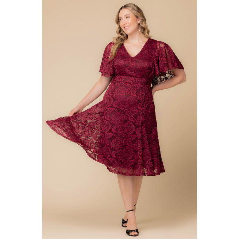 Plus Size Camille Lace Cocktail Dress
