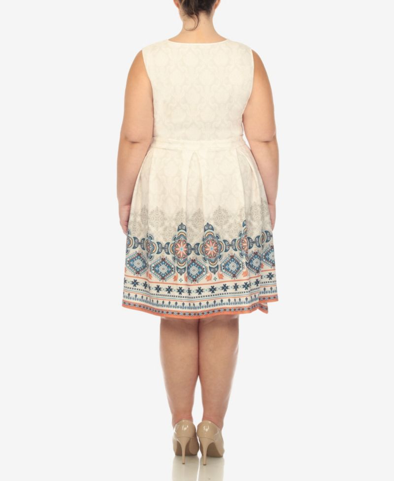 Plus Size Fit and Flare Knee Length Dress
