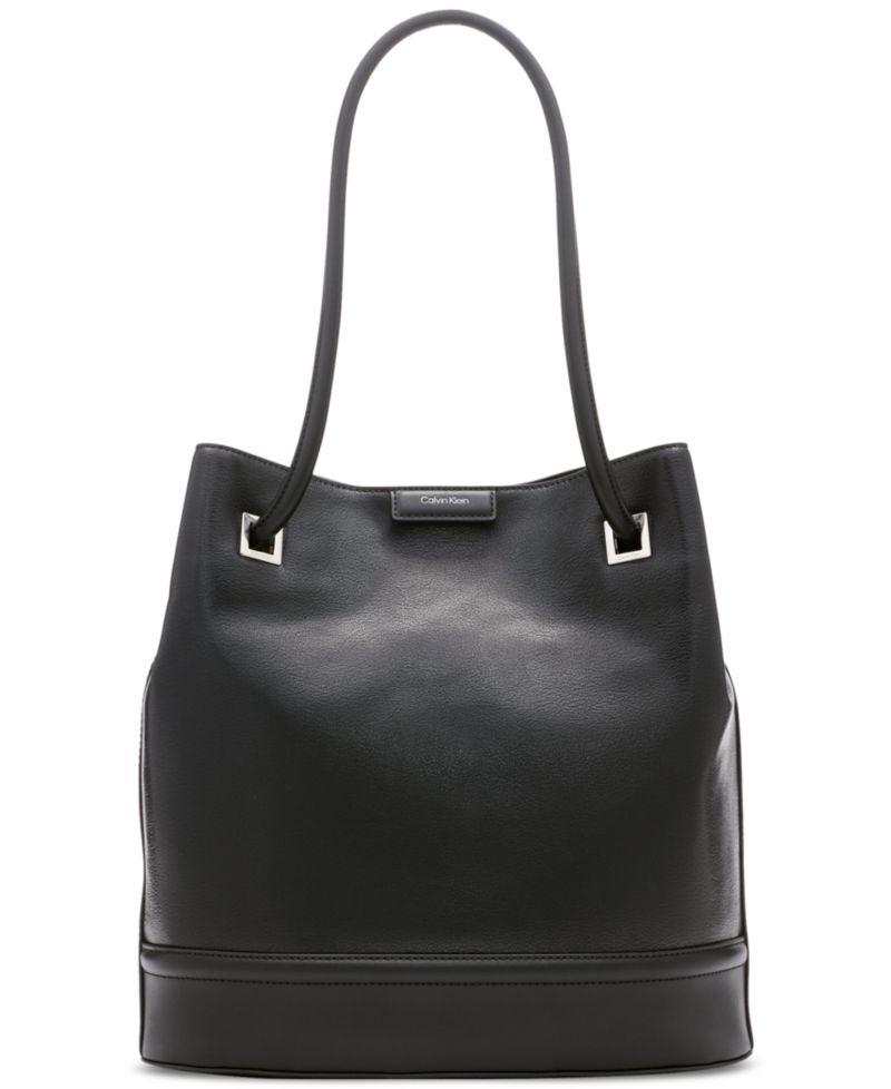 Ash Tote with Magnetic Snap
