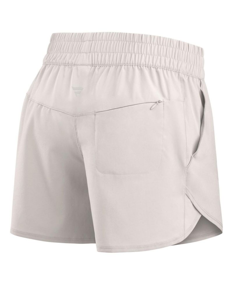 Women's White Georgia Bulldogs Studio Woven Vibe Shorts