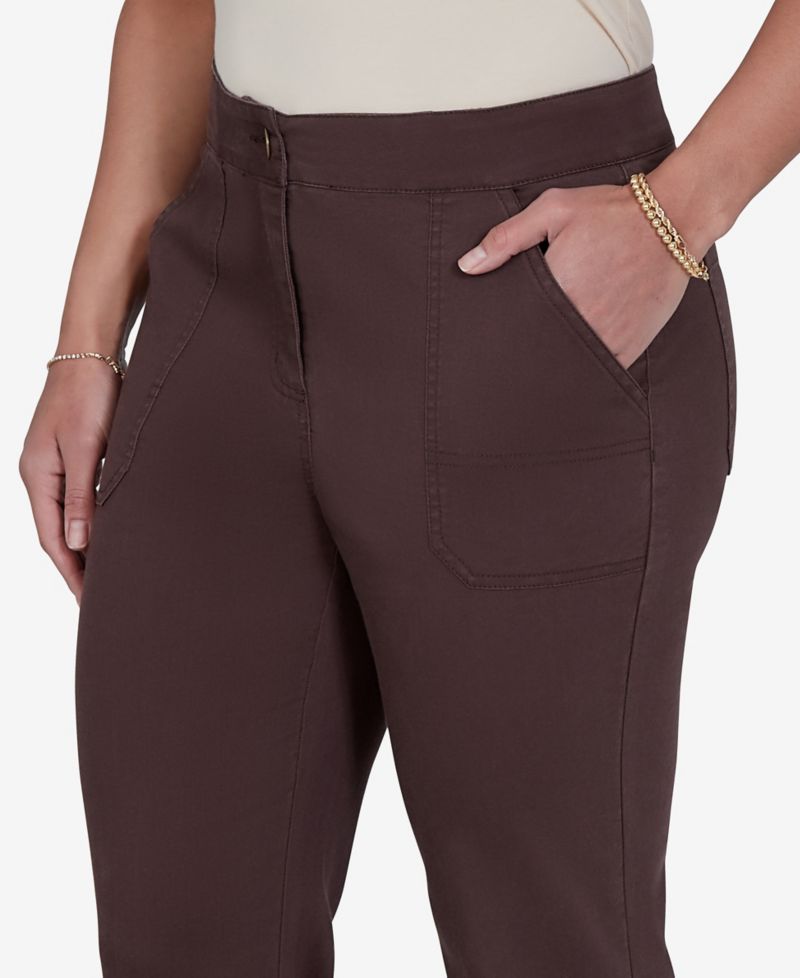 Petite Enzyme Wash Straight-Leg Cropped Pants