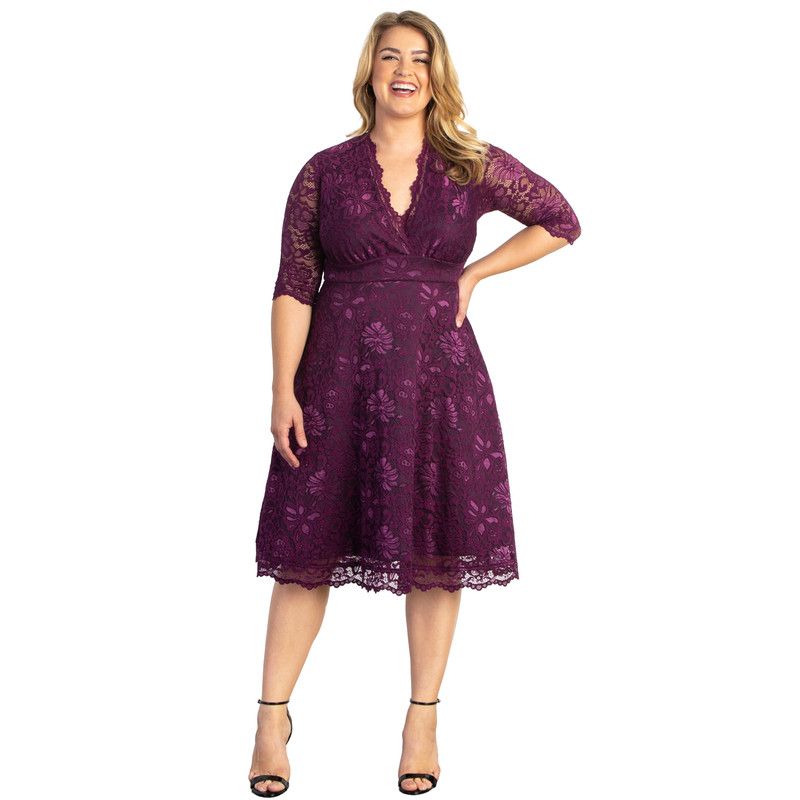 Women's Plus Size Mademoiselle Lace Cocktail Dress with Sleeves