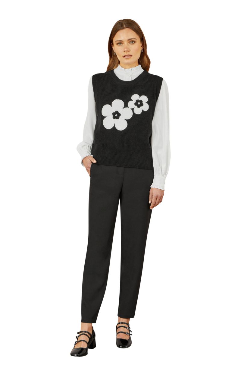 Women's Knitted Floral Sleeveless Sweater Vest