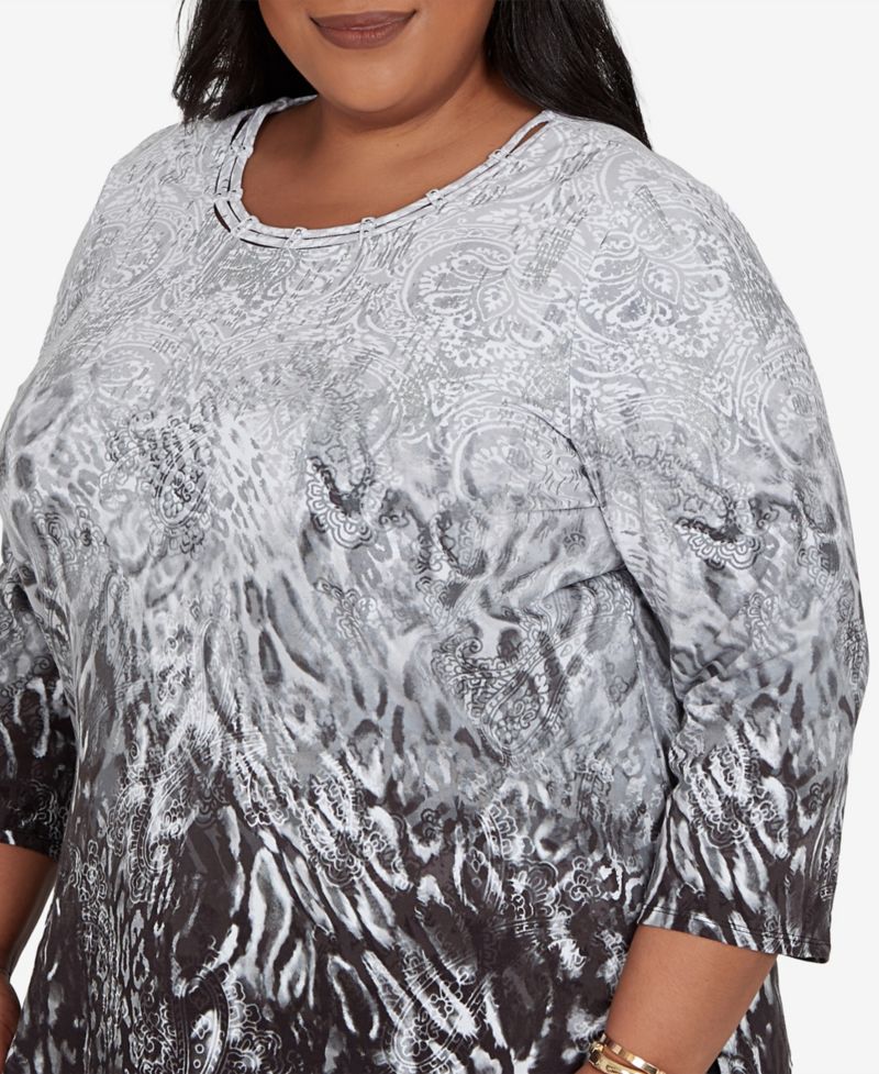 Plus Size Mono Ombre Animal Print Top
