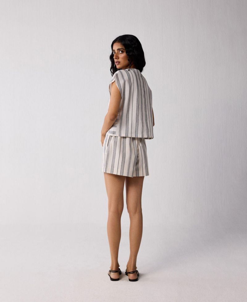 Women's Regular Drawstring Shorts in Stripes