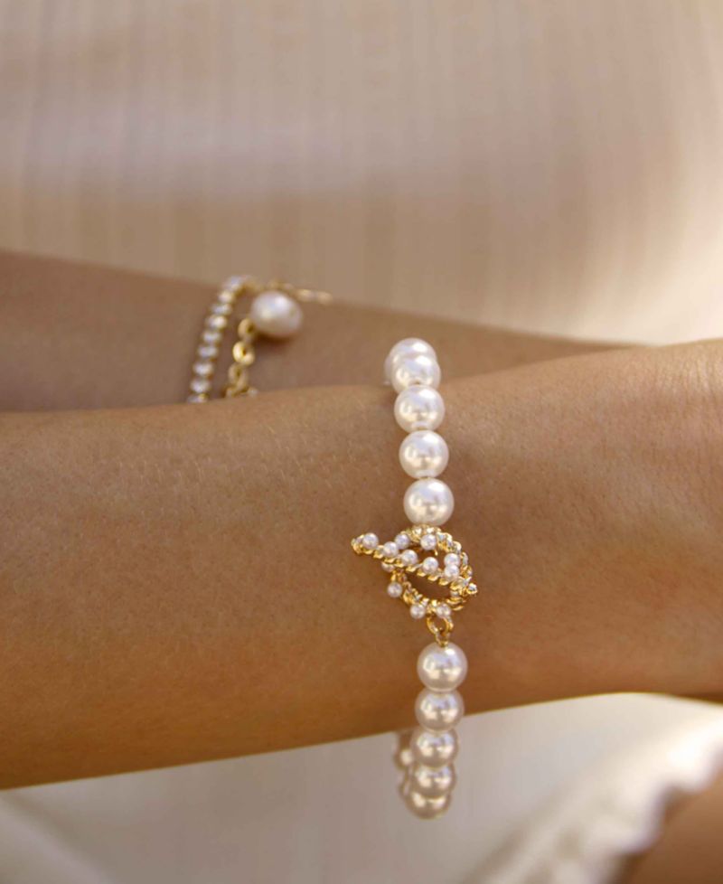 Pearl Beaded Toggle Bracelet