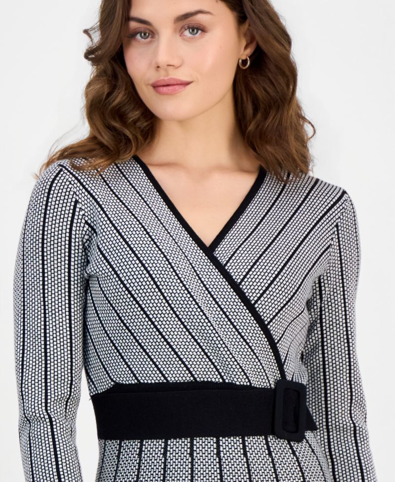 Women's Surplice Jacquard Belted V-Neck 3/4 Sleeve Fit & Flare Midi Dress