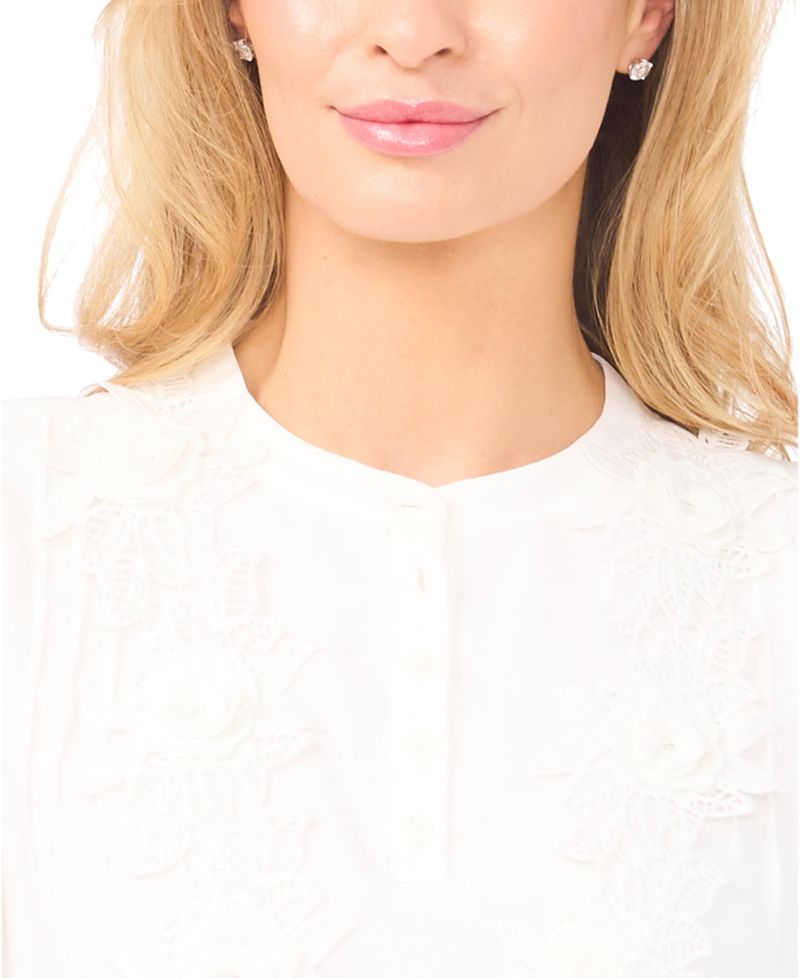 Women's Crewneck Floral Applique Top