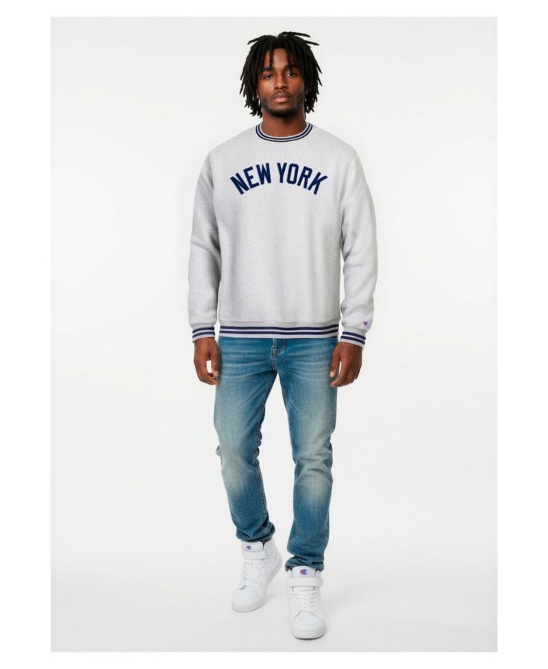 Men's Heather Gray New York Yankees Reverse Weave Sweatshirt