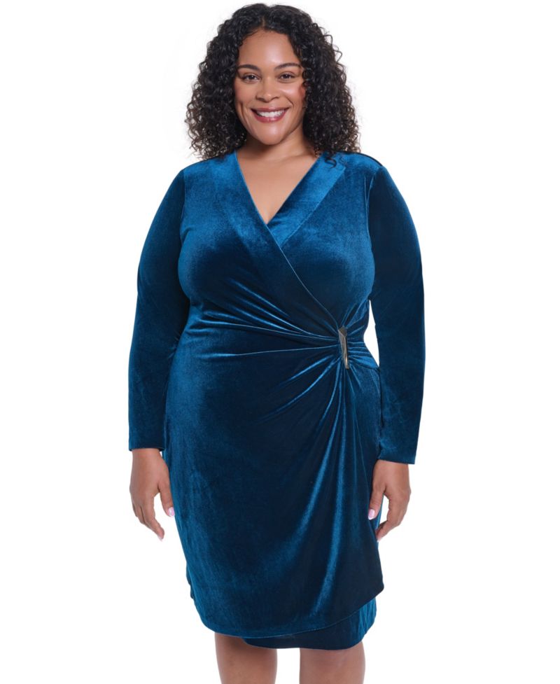 Petite Velvet V-Neck Long-Sleeve Dress