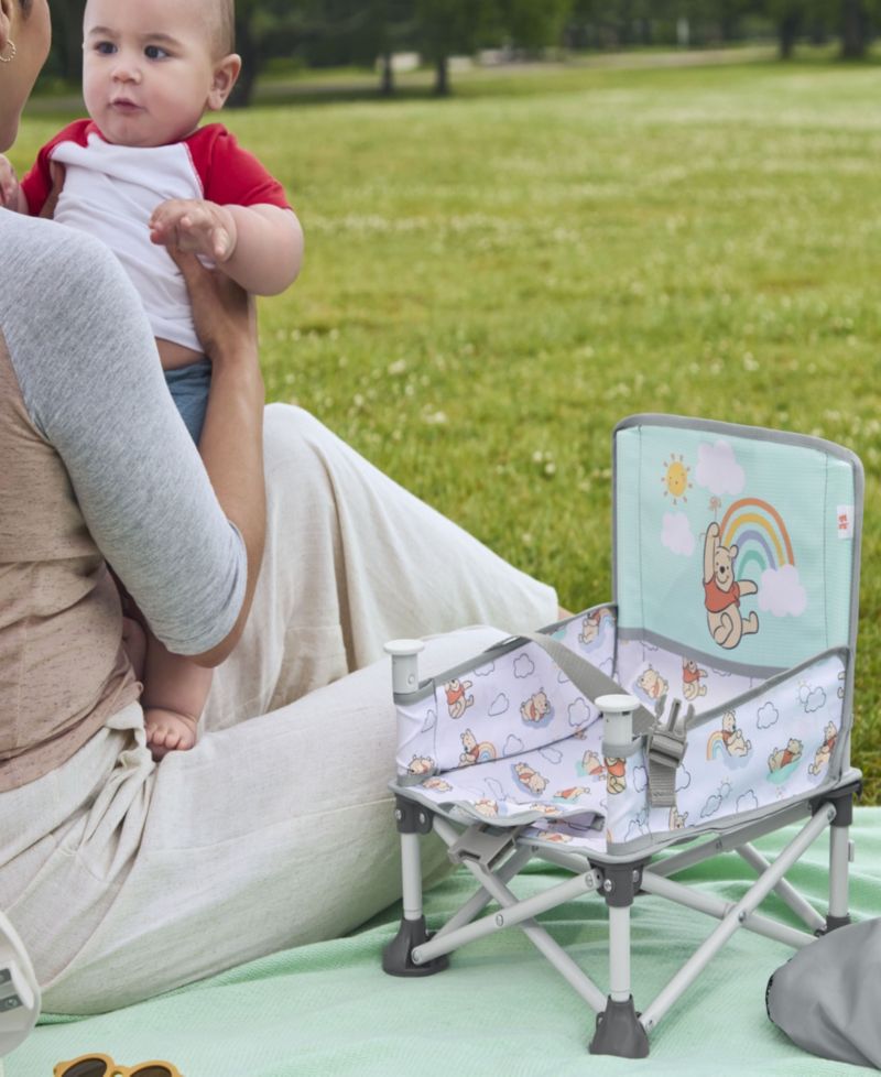 Baby Winnie The Pooh Pop ‘N Sit™ Portable Booster Seat