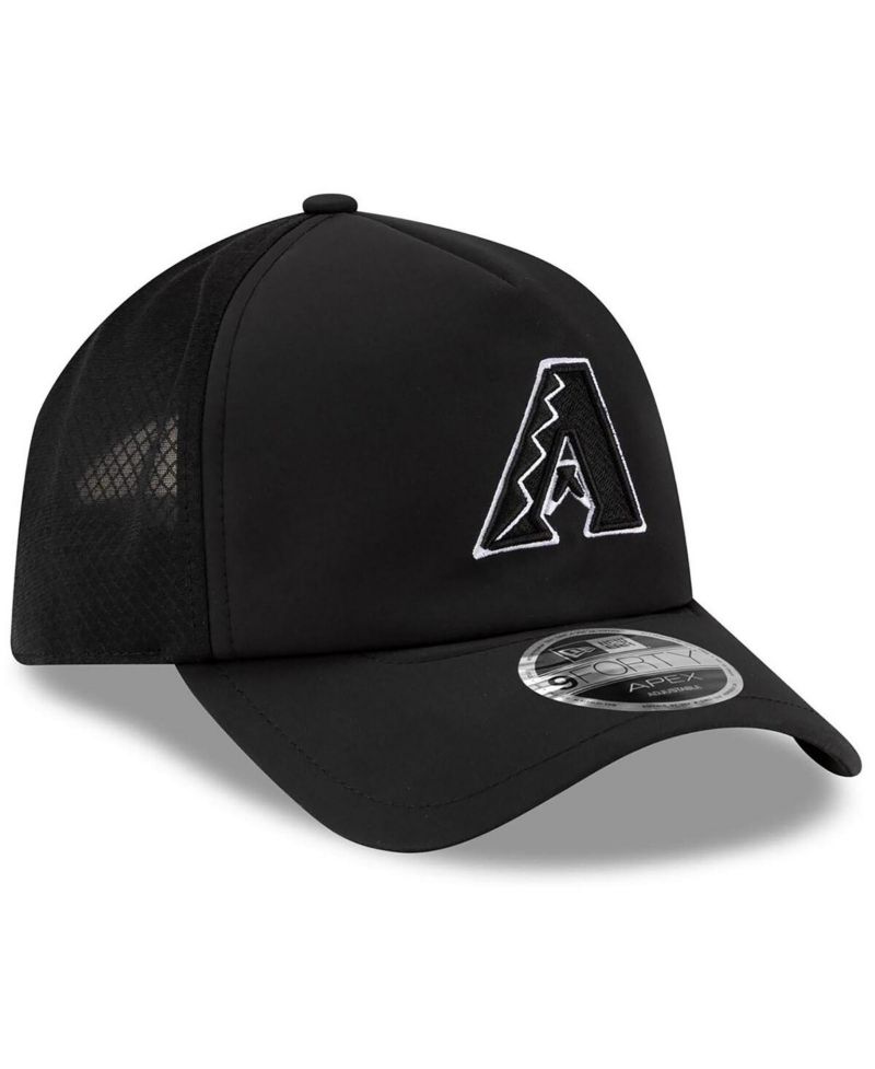 Men's Black Arizona Diamondbacks 2026 Batting Practice Apex 9FORTY Adjustable Trucker Hat