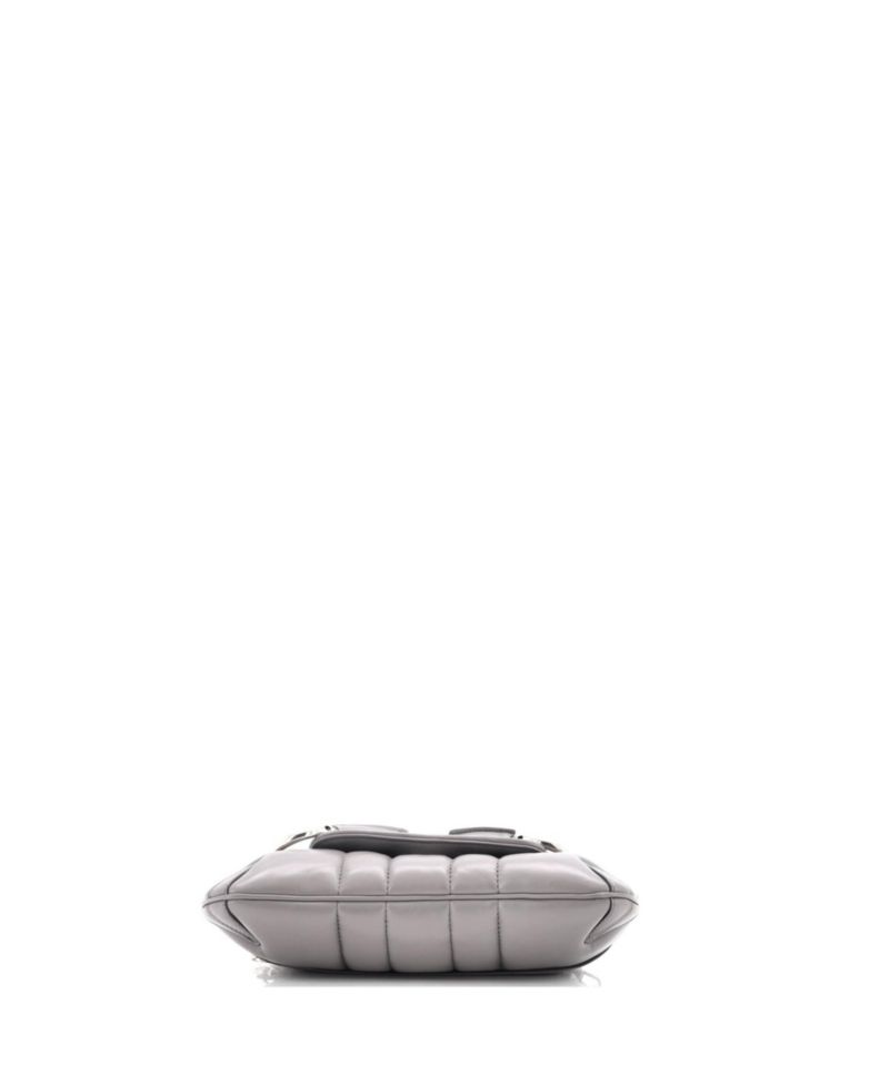 Small Horsebit Chain Shoulder Bag Vertical Quilted Leather