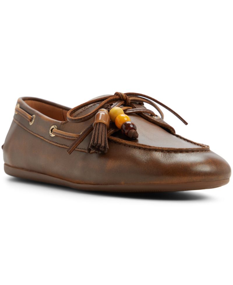 Women's Slim Lace-Up Boat Shoe