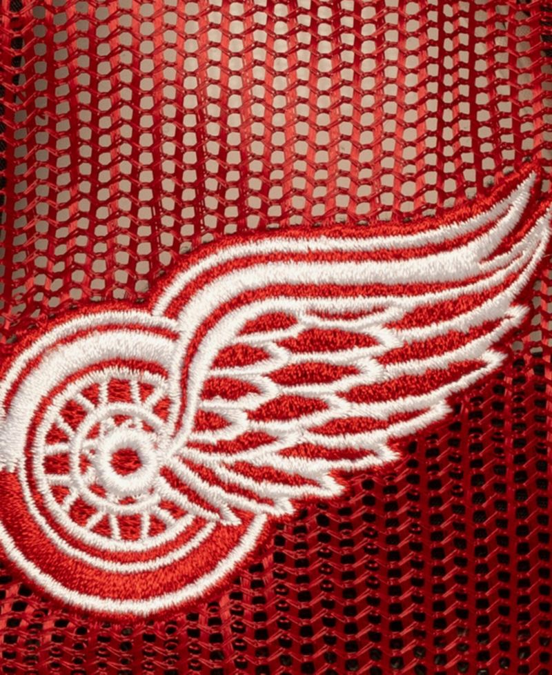Detroit Red Wings Adjustable Trucker Hat