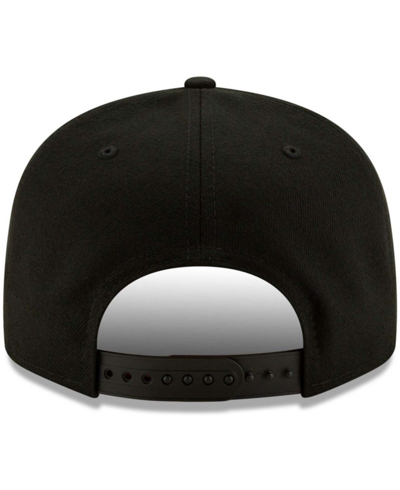 Men's Black San Diego Padres Black on Black 9FIFTY Snapback Adjustable Hat