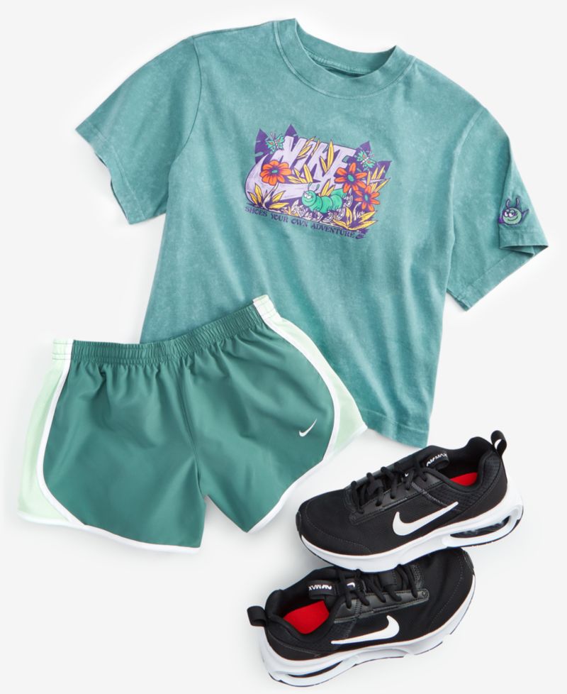 Спортивная футболка для больших девочек, шорты для бега Tempo Dri-Fit и повседневные кроссовки Court Legacy от Finish Line