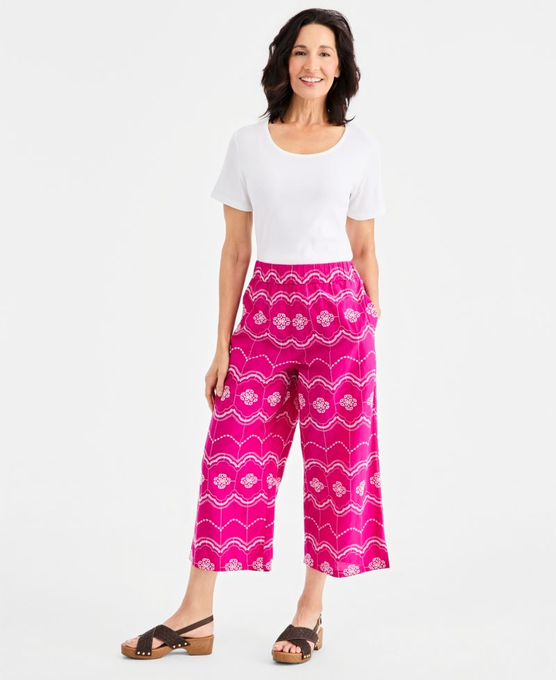 Women's Cotton Embroidered-Eyelet Capri Pants