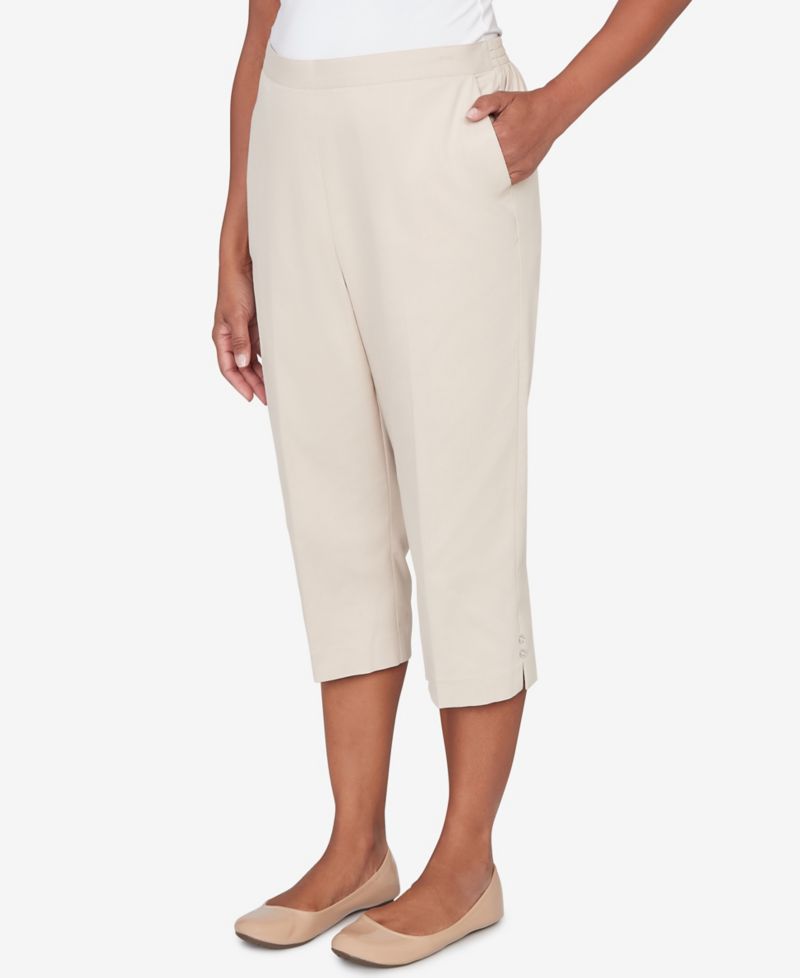 Petite Classic Solid Twill Button Hem Capri Pants