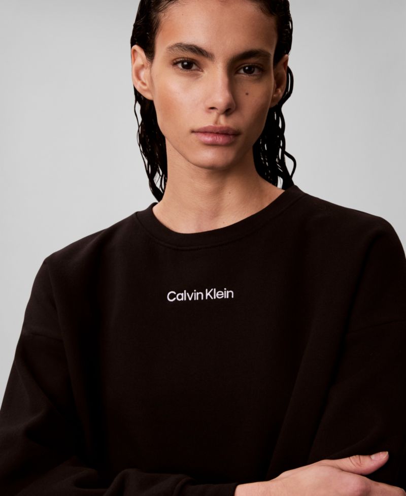 Women's Crewneck Long-Sleeve Sweatshirt