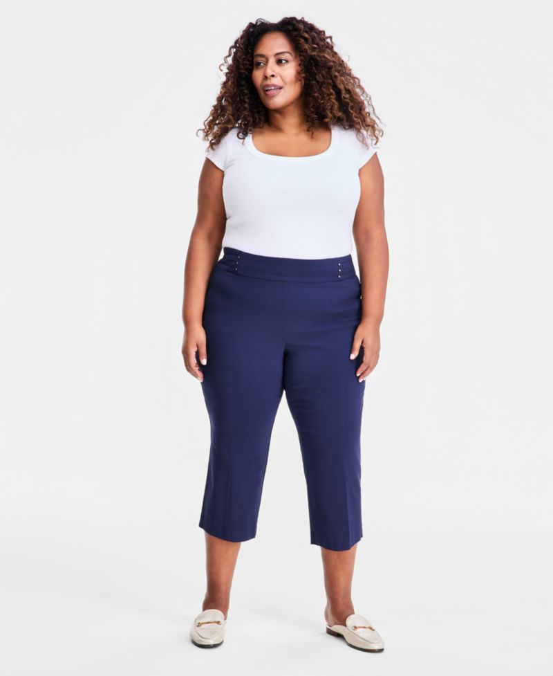 Plus Size Tummy Control Pull-On Capri Pants