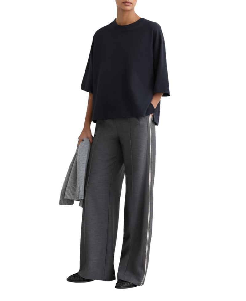 Women's Lara Oversized Ribbed Crewneck T-Shirt