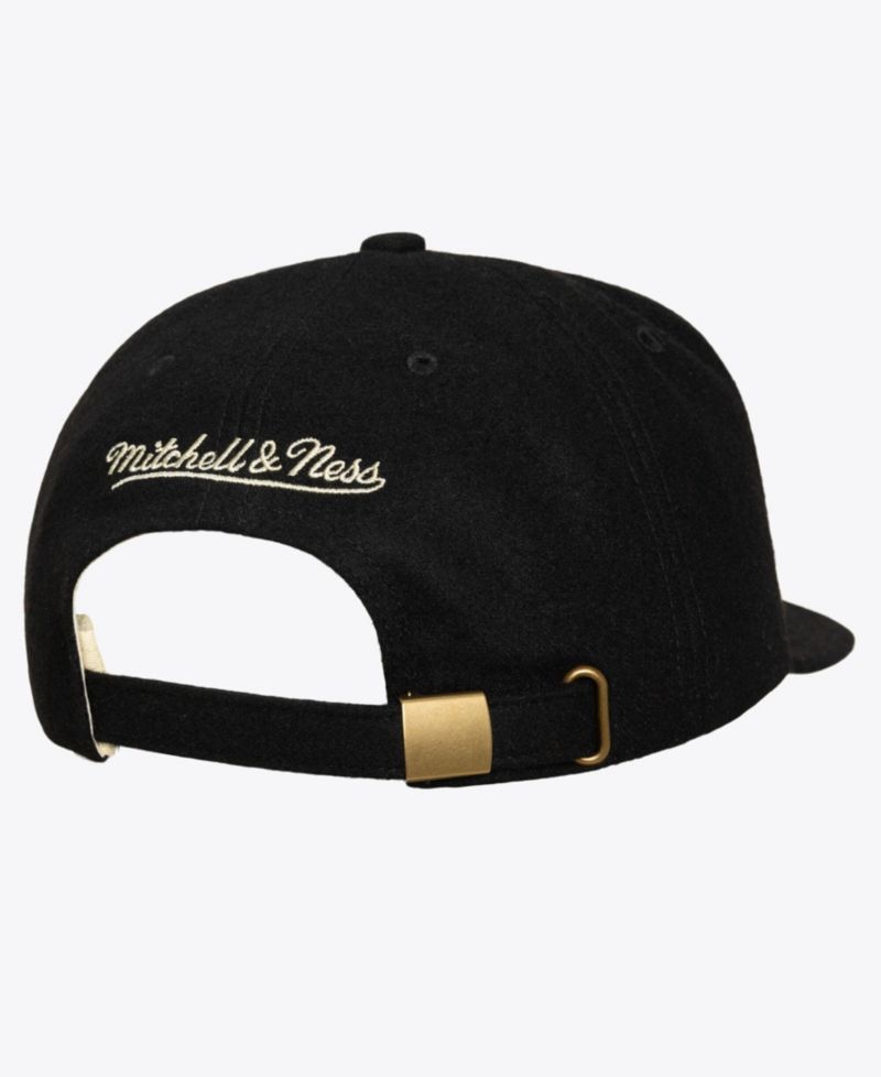 Men's Black Chicago Bulls Hardwood Classics Retro Roots Vintage Adjustable Hat