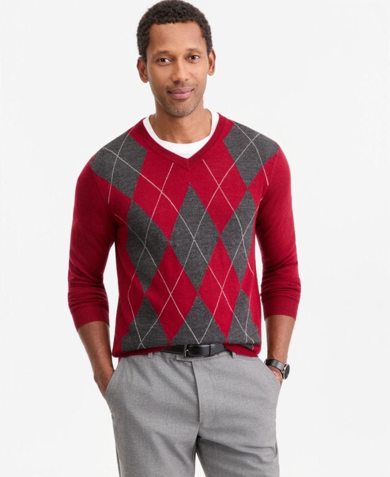 Men's Argyle V-Neck Sweater