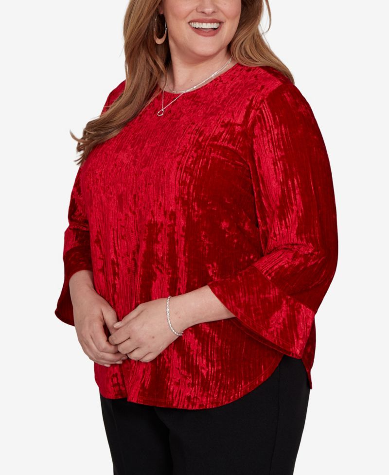 Plus Size Crushed Velvet 3/4-Sleeve Blouse