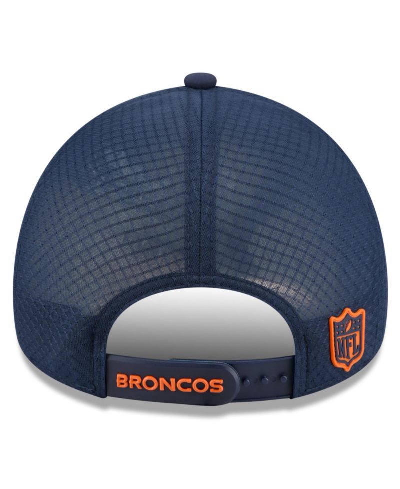 Big Boys and Girls Navy Denver Broncos 2026 Sideline Apex 9FORTY Adjustable Trucker Hat