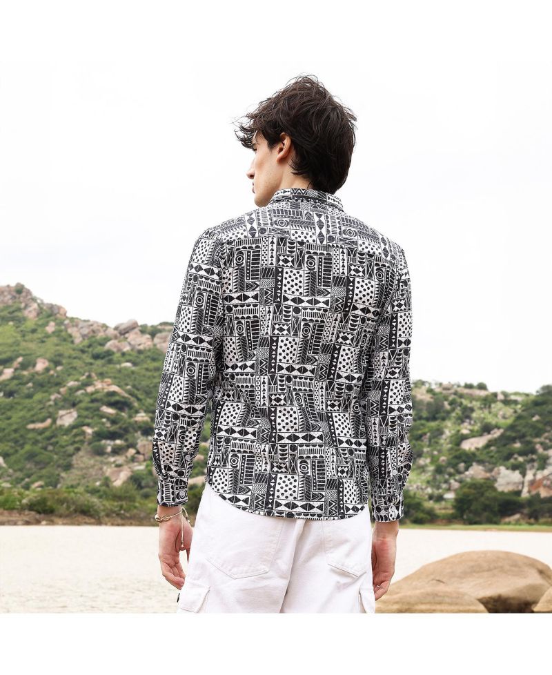 Men's Off-White & Midnight Black Abstract Geometric Shirt