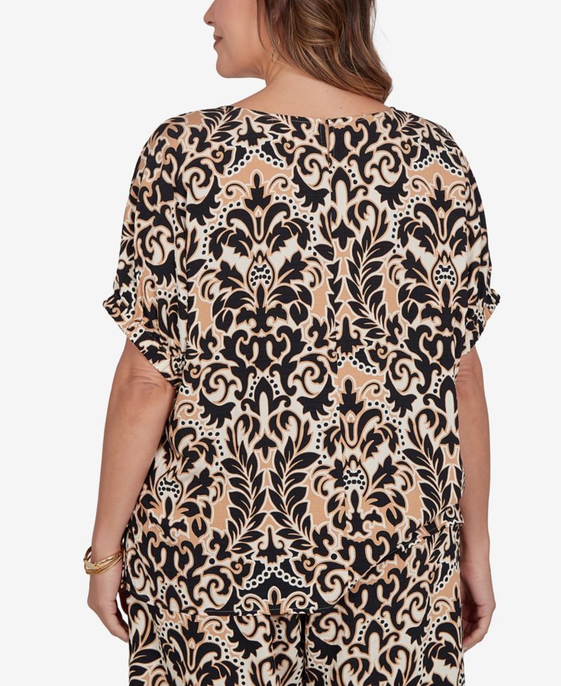 Plus Size Damask Textured T-Shirt