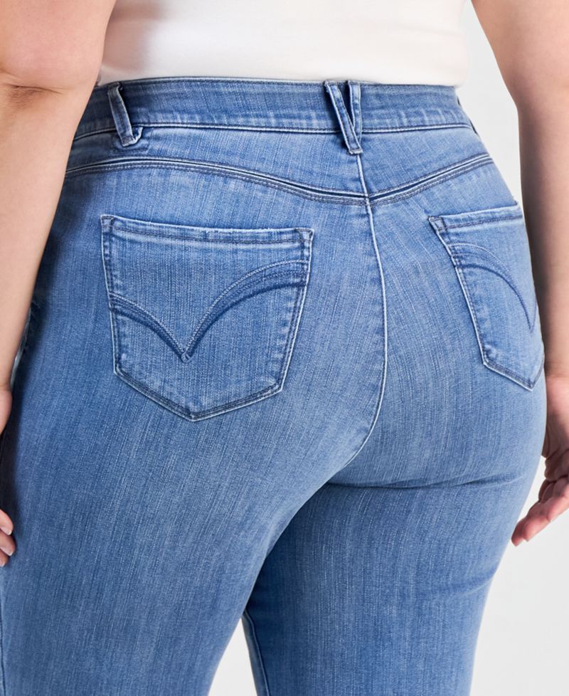 Plus Size High-Waisted Straight-Leg Frayed-Hem Jeans