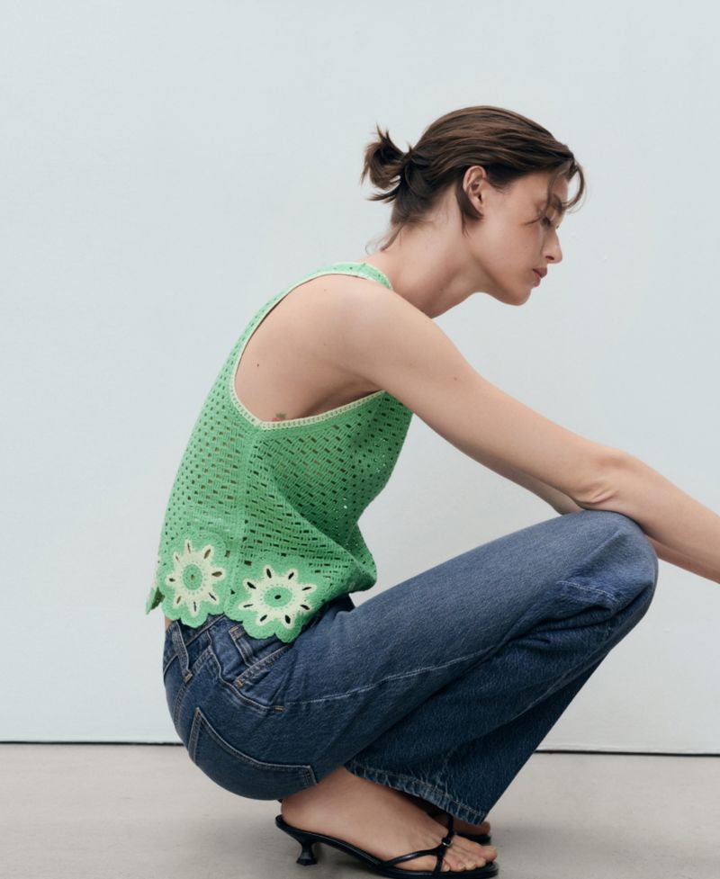 Women's Floral Finishes Crochet Top
