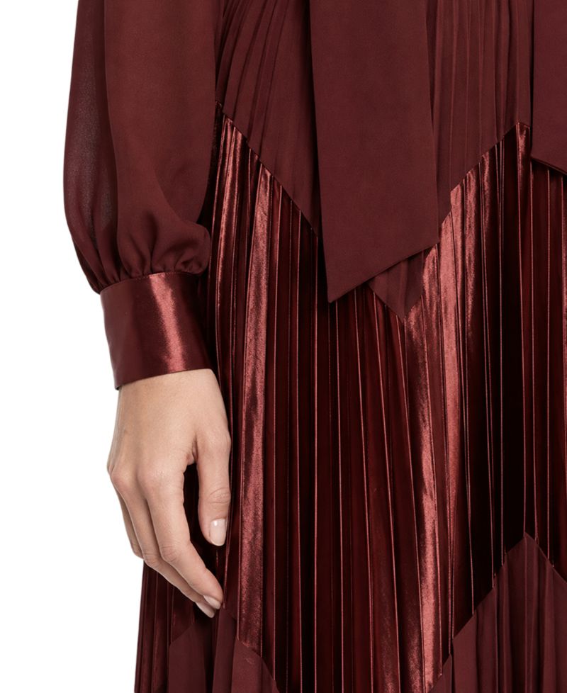Women's Carrie V-Neck Long-Sleeve Wedding-Guest Dress