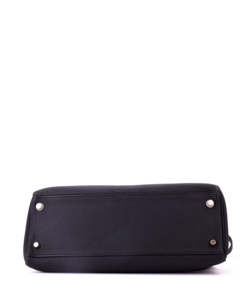 Pre-Owned Hermes Kelly 32 Handbag Black Togo with Gold Hardware