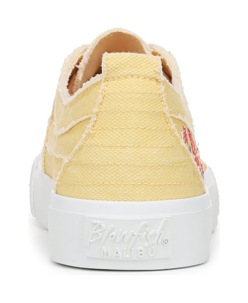 Women's Very Sadie Lace-Up Sneakers