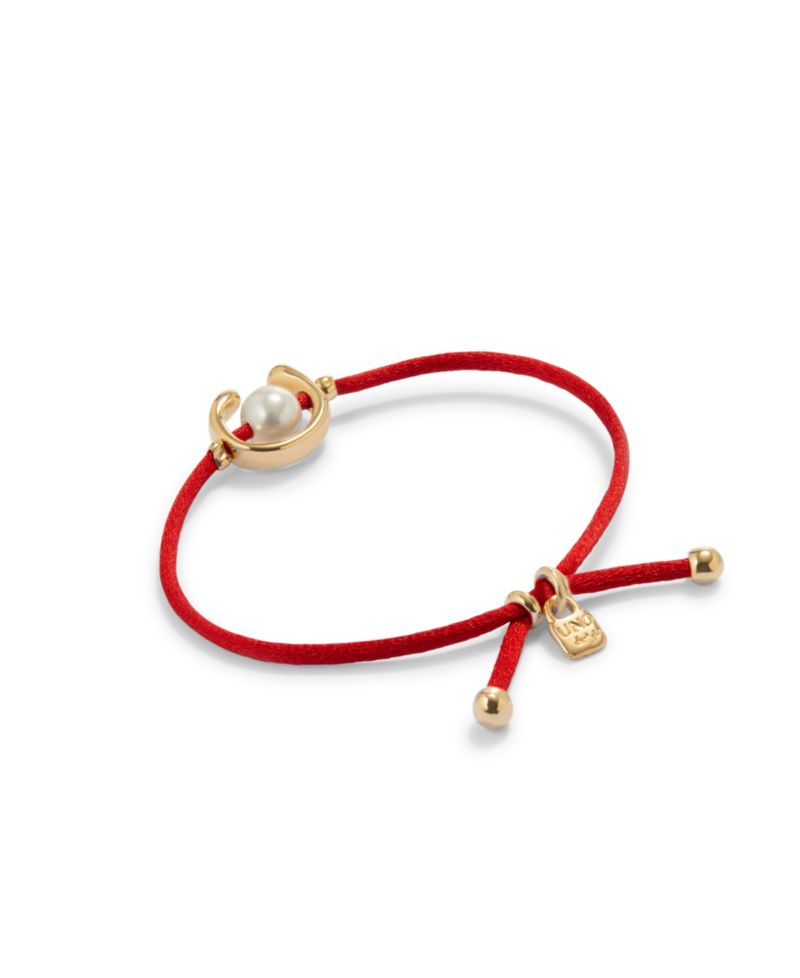 Red Thread Cultivated Pearl Leather Bracelet