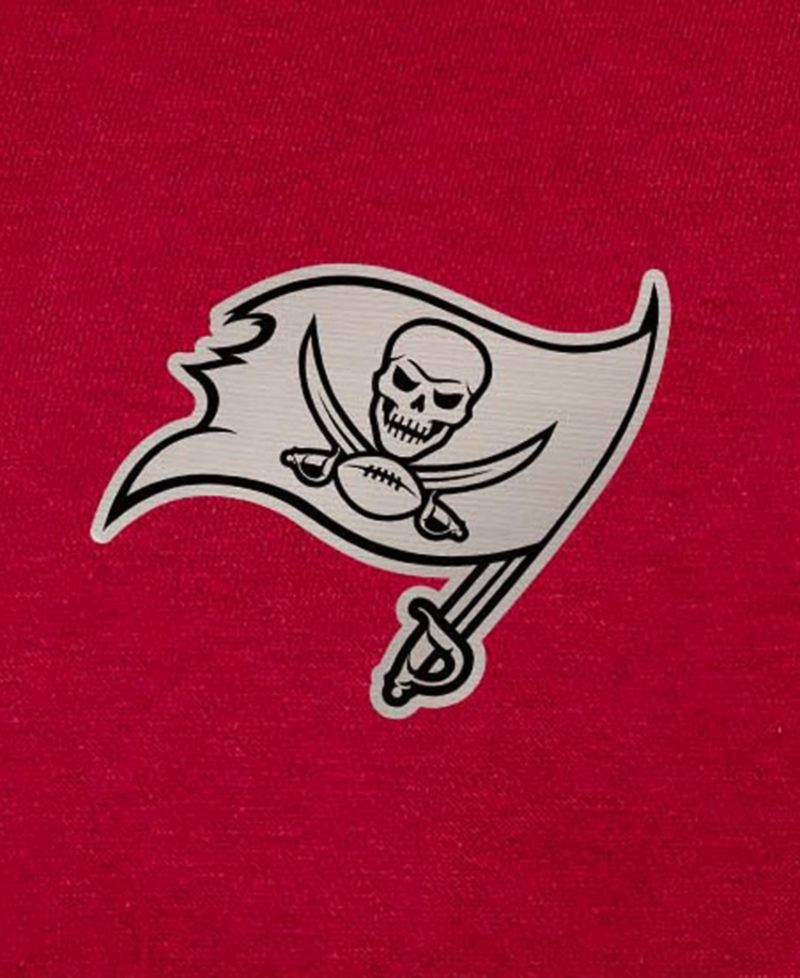 Men's Red Tampa Bay Buccaneers Brushed Carbon Victory Pullover Hoodie