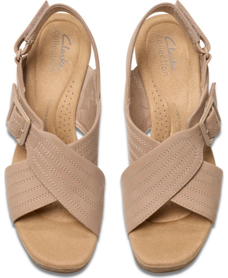 Collection Nerisa West Buckle Wedge Sandals