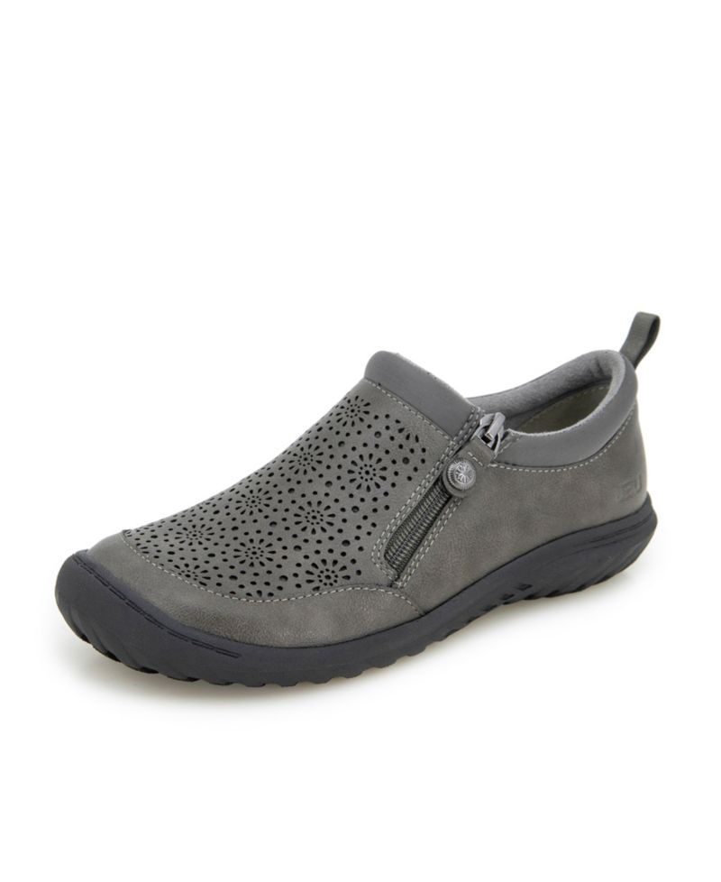 Women's Avery Closed Round Toe Casual Flats