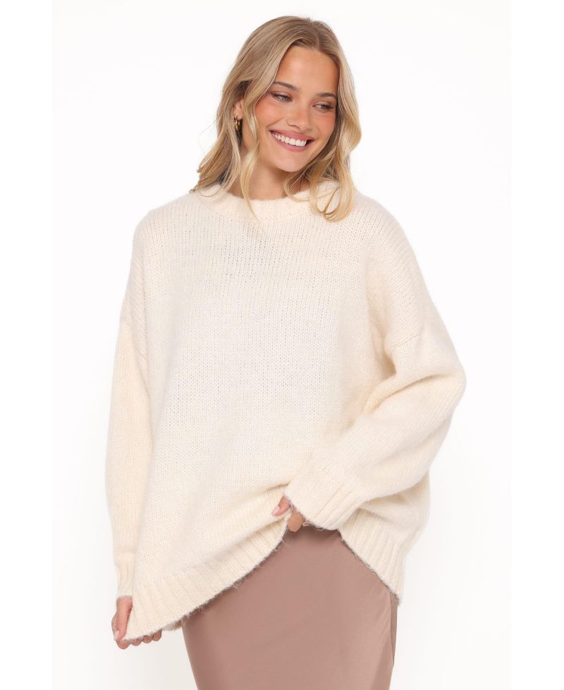 Women's Lloyd Long-Sleeve Crewneck Oversized Knit Sweater