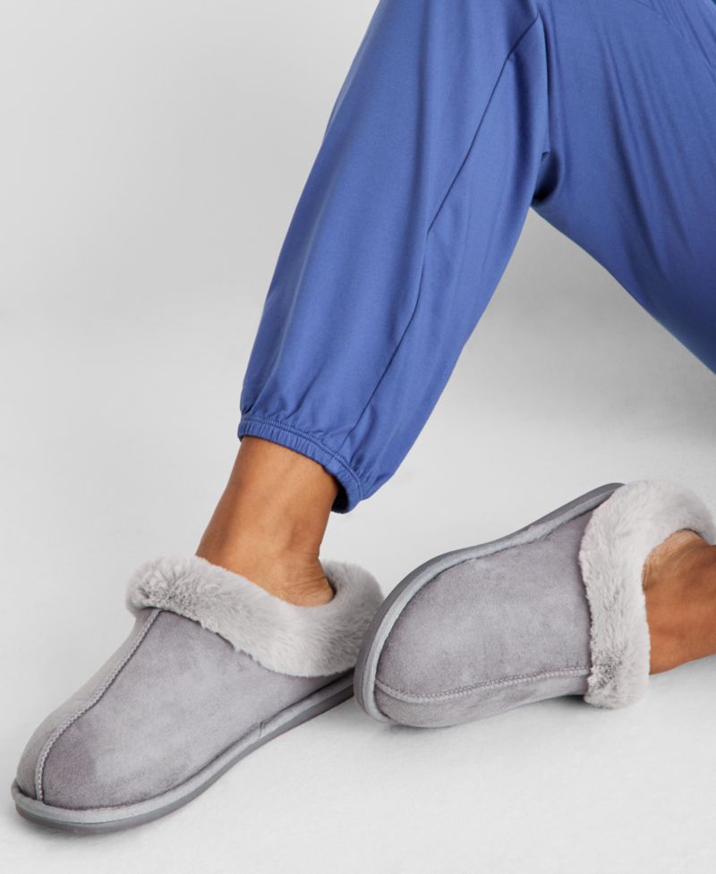 Women's Boxed Faux-Fur-Collar Clog Slippers