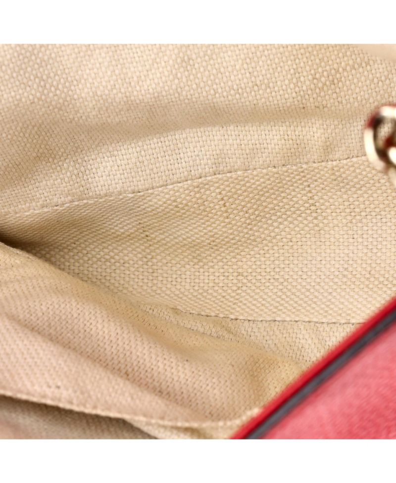 Medium Soho Chain Crossbody Bag Leather