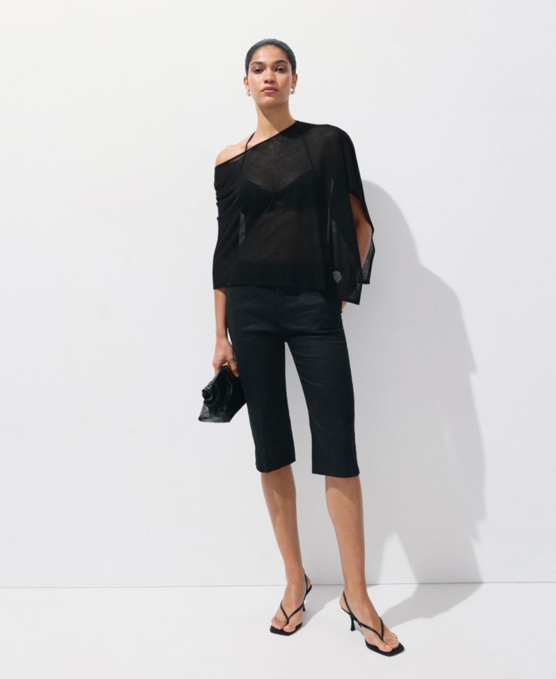 Women's Asymmetrical Knitted Cape