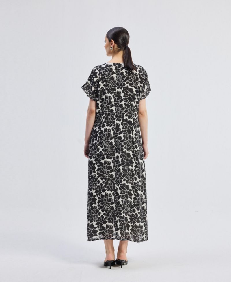 Women's Deep V-neck Maxi Dress with Front Gathers in Black Florals