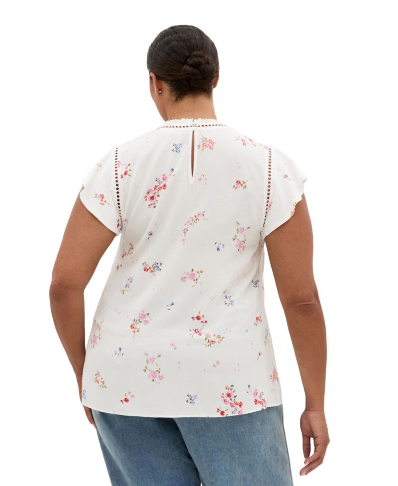 Plus Size Fleur Petal Print Top with Frilled-Crew Neckline and Short Flutter Sleeves