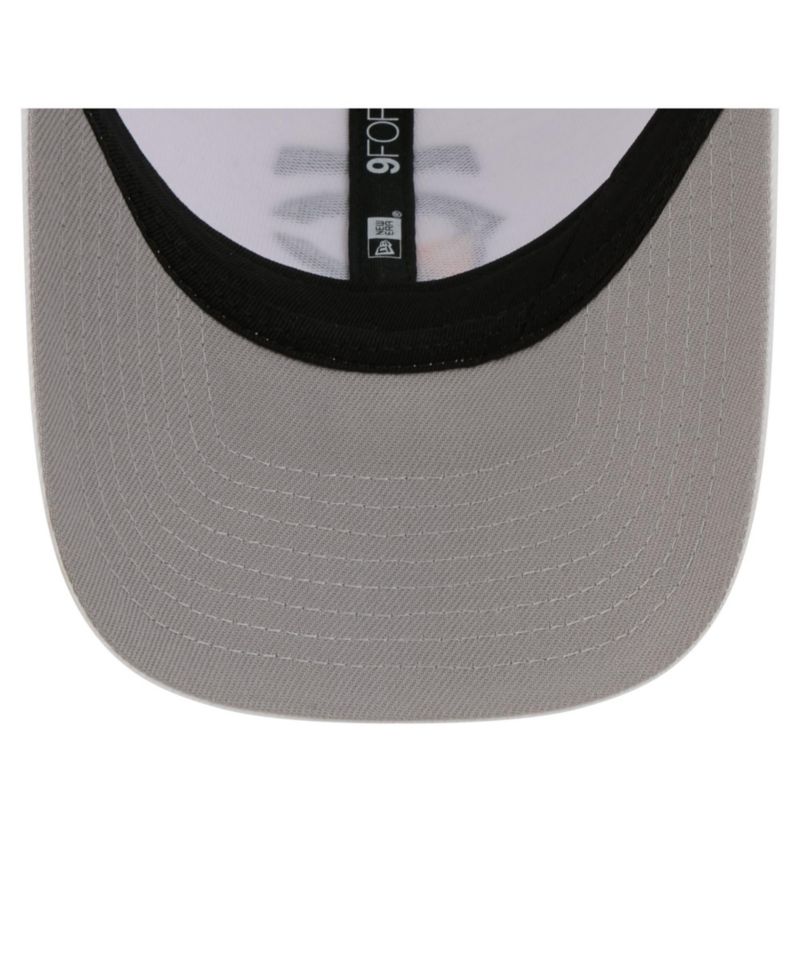 Men's White Minnesota Twins Flag 9FORTY Trucker Adjustable Hat