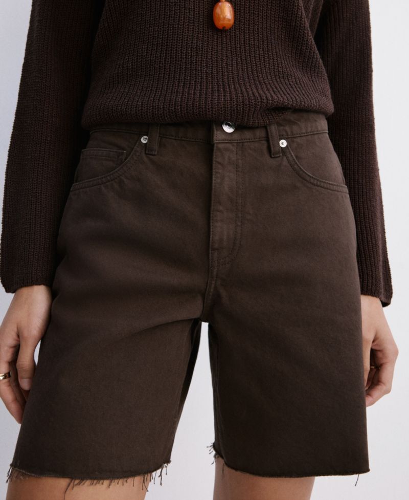 Women's Frayed Hem Straight Bermuda Shorts