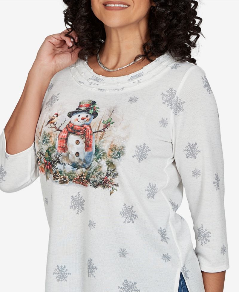 Women's Classic Shimmering Snowman Knit Top